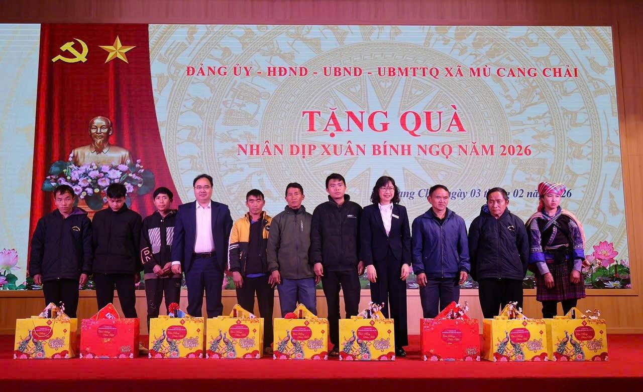 Củng cố niềm tin của Nhân dân – nền tảng vững chắc xây dựng Đảng ở vùng đồng bào dân tộc