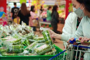 Sức mua Tết tại Hà Nội dự kiến tăng 3–20%, nguồn hàng được chuẩn bị sớm