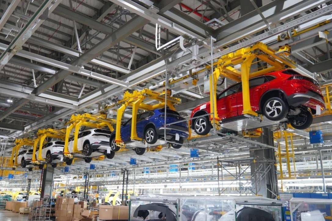 Thị trường ô tô Việt Nam áp sát top 3 Đông Nam Á