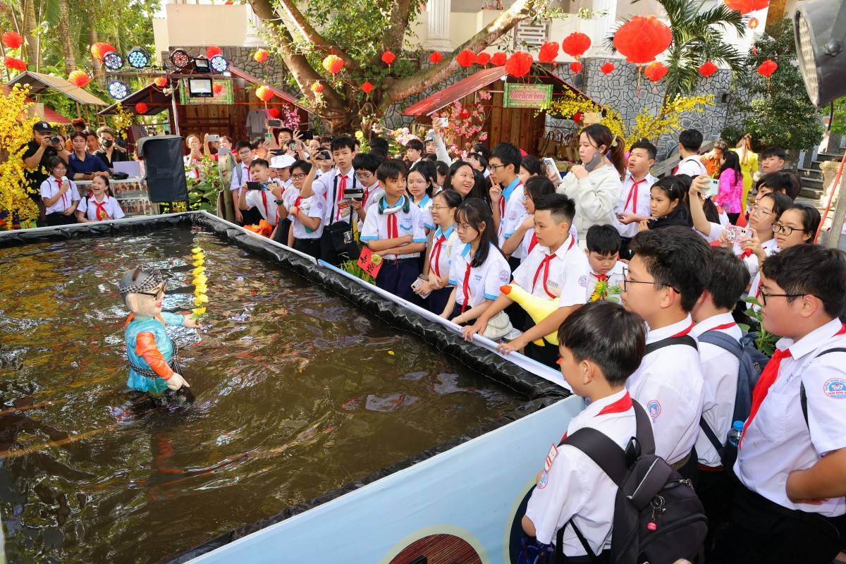 Cần Thơ tổ chức Chương trình “Sắc Xuân miệt vườn” và “Công viên Sách Xuân” Bính Ngọ 2026 chào xuân