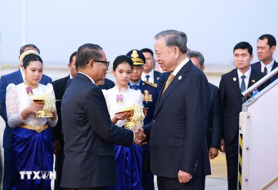 Lễ đón Tổng Bí thư Tô Lâm tại Sân bay Quốc tế Techo - Ảnh: TTXVN