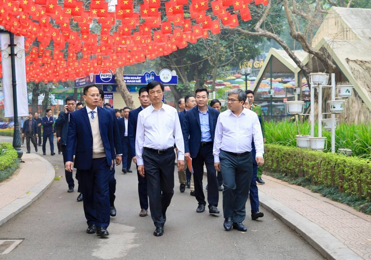 Bí thư Thành ủy Hà Nội yêu cầu thi công xuyên Tết, khẩn trương hoàn thiện dự án hạ tầng