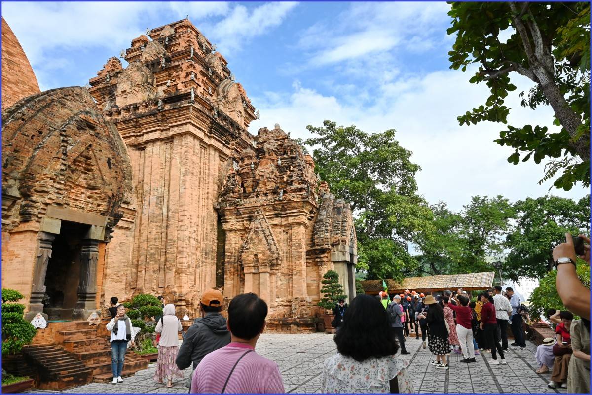 Năm 2030, Khánh Hòa trở thành trung tâm dịch vụ, du lịch biển quốc tế điểm đến tiêu biểu Đông Nam Á