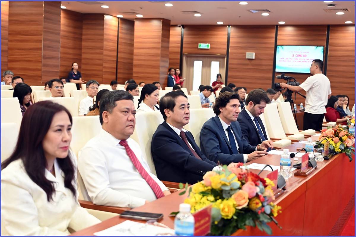 Năm 2030, Khánh Hòa trở thành trung tâm dịch vụ, du lịch biển quốc tế điểm đến tiêu biểu Đông Nam Á