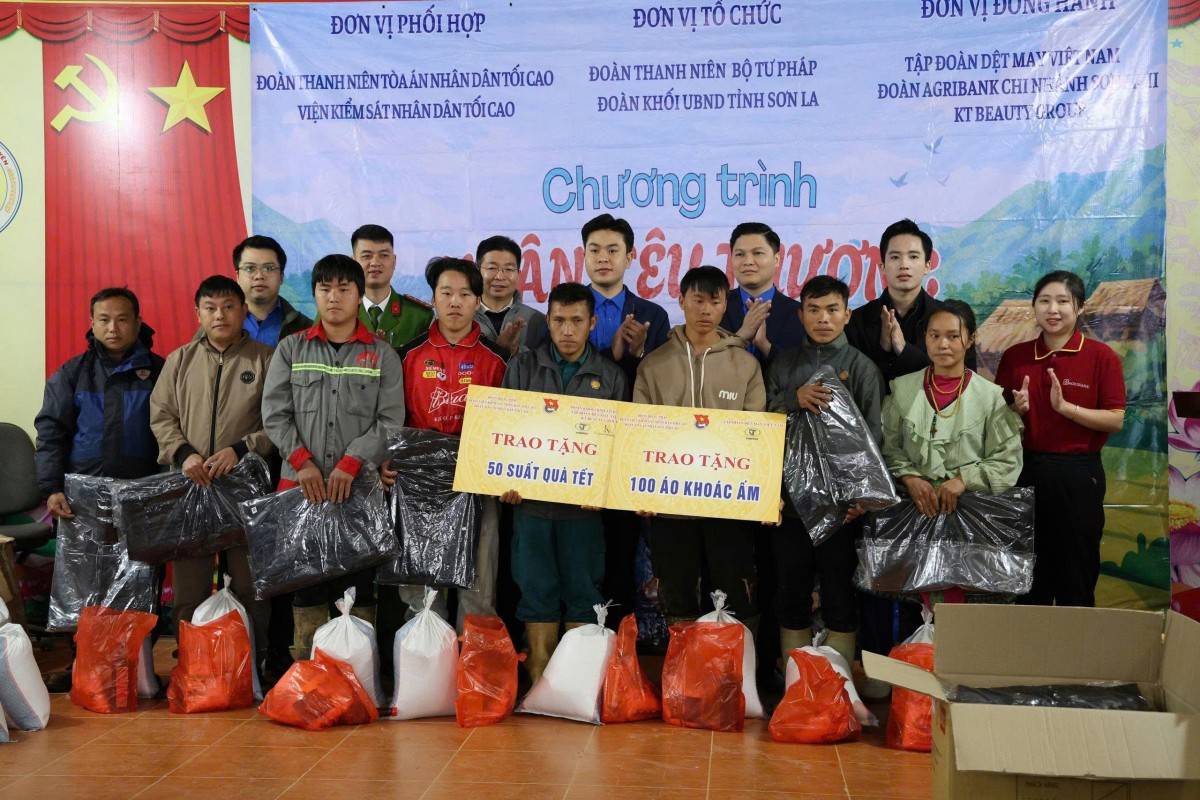 Sơn La: Lan tỏa yêu thương, mang Tết ấm đến xã Suối Tọ