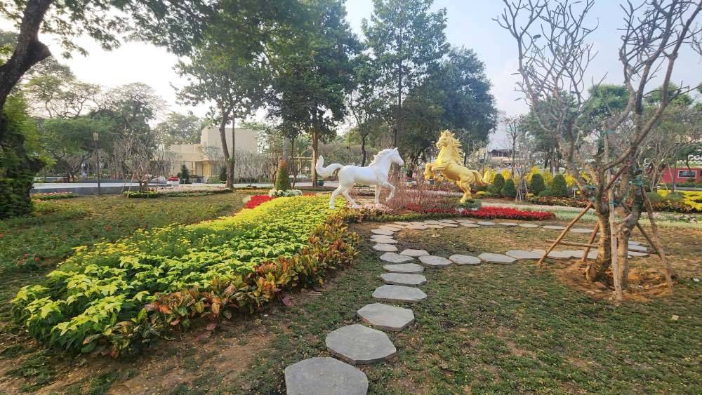 TP.Hồ Chí Minh khánh thành Công viên số 1 Lý Thái Tổ – khoảng lặng tri ân những người đã khuất vì đại dịch Covid-19