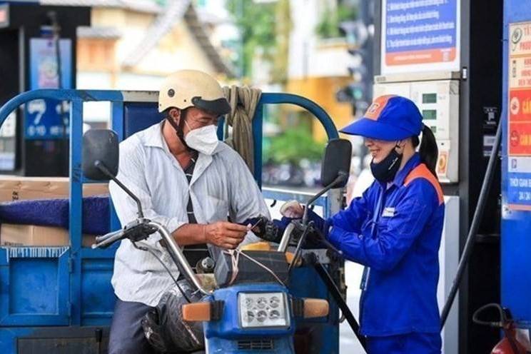 Bộ Công Thương lùi kỳ điều hành giá xăng dầu dịp Tết Nguyên đán Bính Ngọ 2026