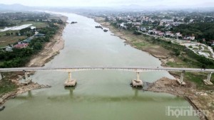 Thủ tướng chỉ đạo làm mới cầu sông Lô trước Tết 2027