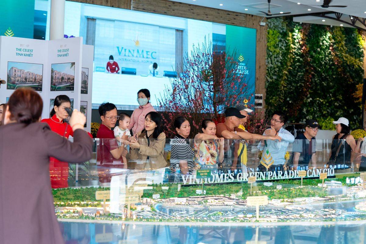 Từ tình yêu đôi lứa đến đoàn viên gia đình: Cần Giờ rực rỡ mùa Valentine