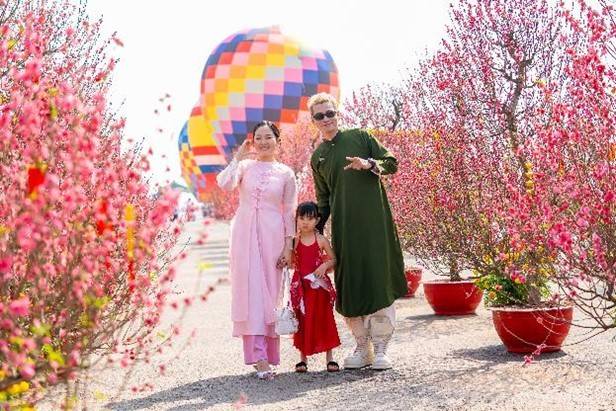 “Playlist” trải nghiệm hẹn hò Valentine độc nhất vô nhị tại Green Paradise Tet Fest