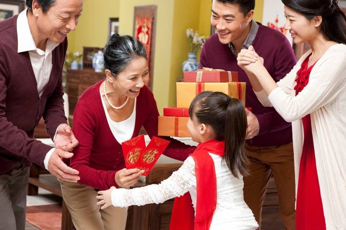 Lì xì đầu năm: Sắc màu văn hóa từ Việt Nam đến châu Á