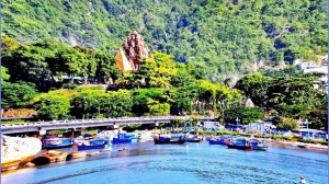 Tết Bính Ngọ 2026, Khánh Hòa đón 320.000 lượt khách du lịch với doanh thu đạt 2.200 tỷ đồng