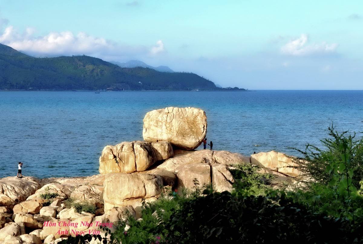 Tết Bính Ngọ 2026, Khánh Hòa đón 320.000 lượt khách du lịch với doanh thu đạt 2.200 tỷ đồng