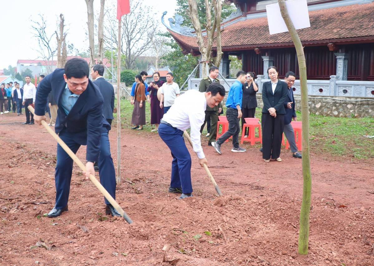 Bí thư Tỉnh ủy Bắc Ninh phát động Tết trồng cây Xuân Bính Ngọ 2026 tại Khu di tích Hoàng Hoa Thám