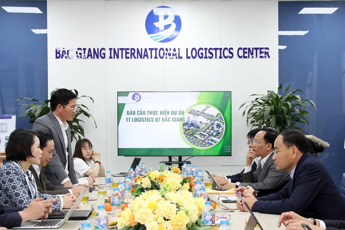 Phó Chủ tịch UBND tỉnh Bắc Ninh: Tháo gỡ vướng mắc thủ tục, đẩy nhanh tiến độ các dự án trọng điểm