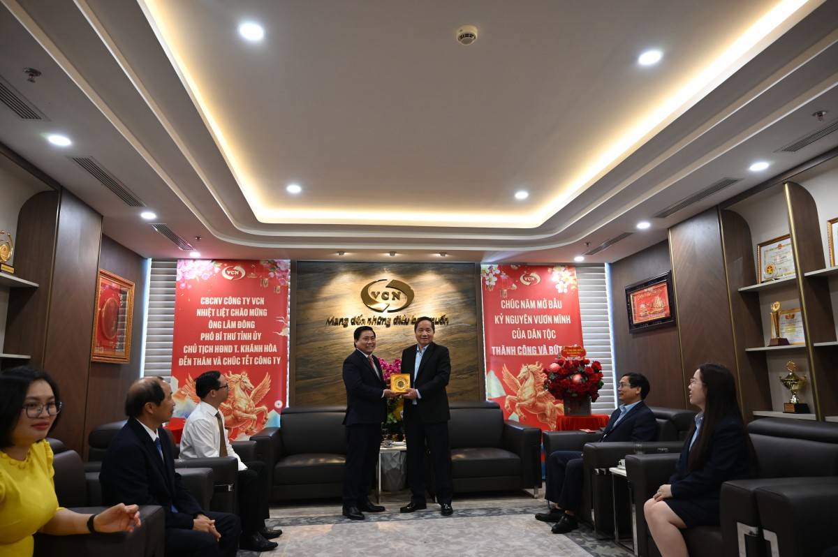 Lãnh đạo tỉnh Khánh Hòa thăm, chúc Tết các cơ quan, đơn vị và các doanh nghiệp tiêu biểu Lãnh đạo tỉnh Khánh Hòa thăm, chúc Tết các cơ quan, đơn vị và các doanh nghiệp tiêu biểu