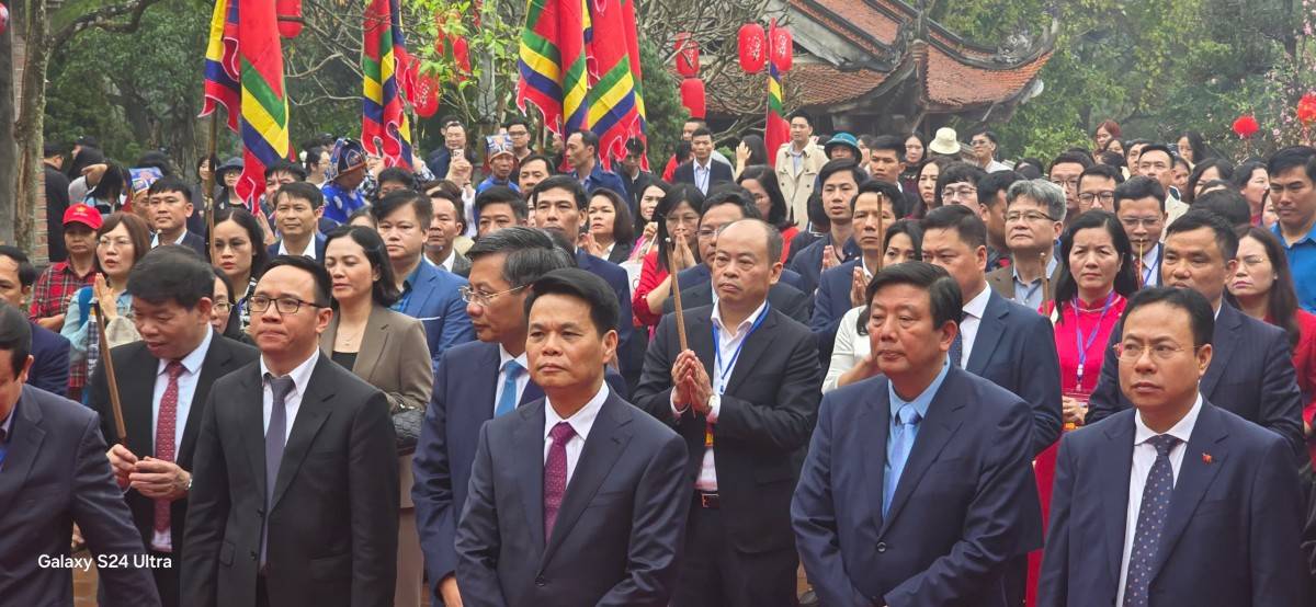 Trang trọng Lễ Khai bút Xuân Bính Ngọ 2026 tại Đền thờ Chu Văn An