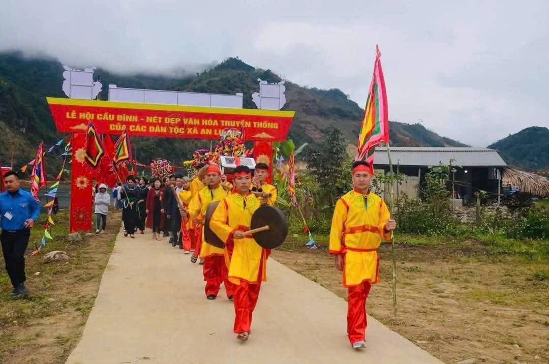 Lào Cai: Lễ hội Cầu Đình người Tày An Lương – Di sản 400 năm mở hướng du lịch bền vững