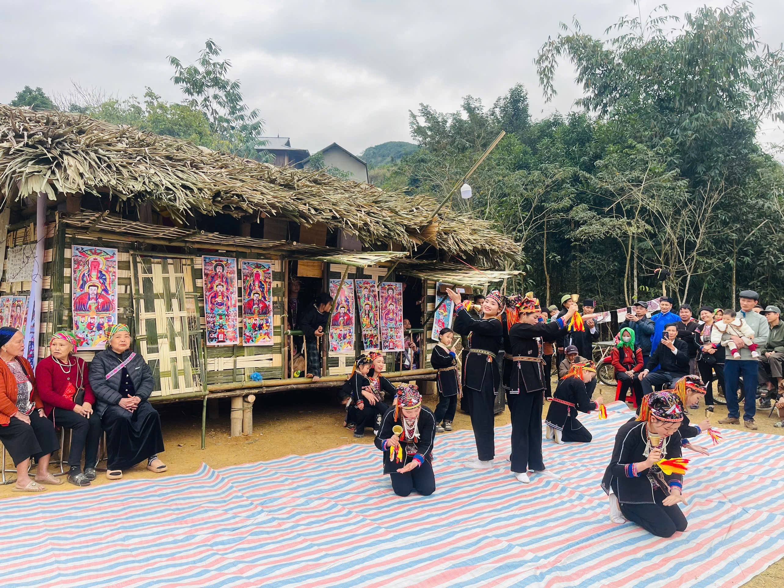 Lào Cai: Lễ hội Cầu Đình người Tày An Lương – Di sản 400 năm mở hướng du lịch bền vững