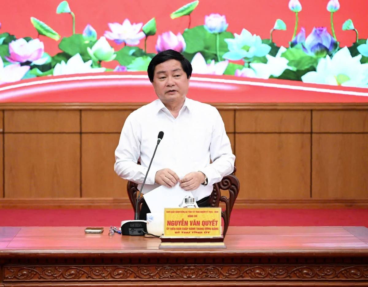  Bí thư Tỉnh ủy Nguyễn Văn Quyết