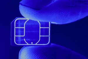 Ngân hàng cảnh báo chiêu lừa đảo mới: Đánh tráo chip thẻ