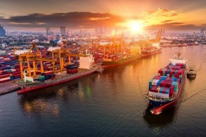 Thị trường EU và Anh giảm cầu, doanh nghiệp Việt xoay trục ra sao để giữ mục tiêu 550 tỷ USD?