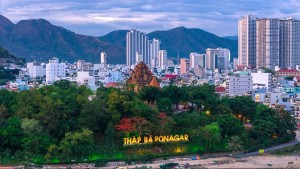 Di sản Champa thức giấc trong hình hài những tòa tháp biểu tượng tại Nam Nha Trang