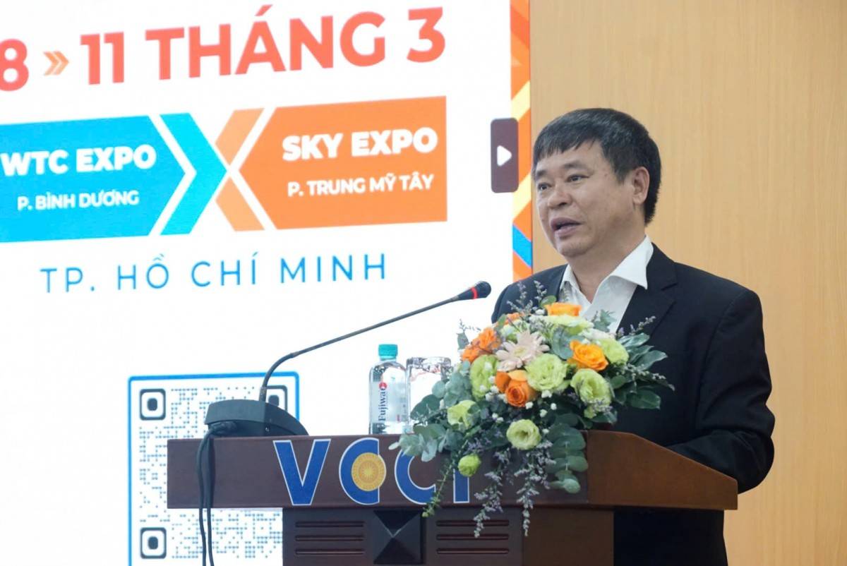 ông Trần Ngọc Liêm, Giám đốc Liên đoàn Thương mại và Công nghiệp Việt Nam – Chi nhánh TP. Hồ Chí Minh