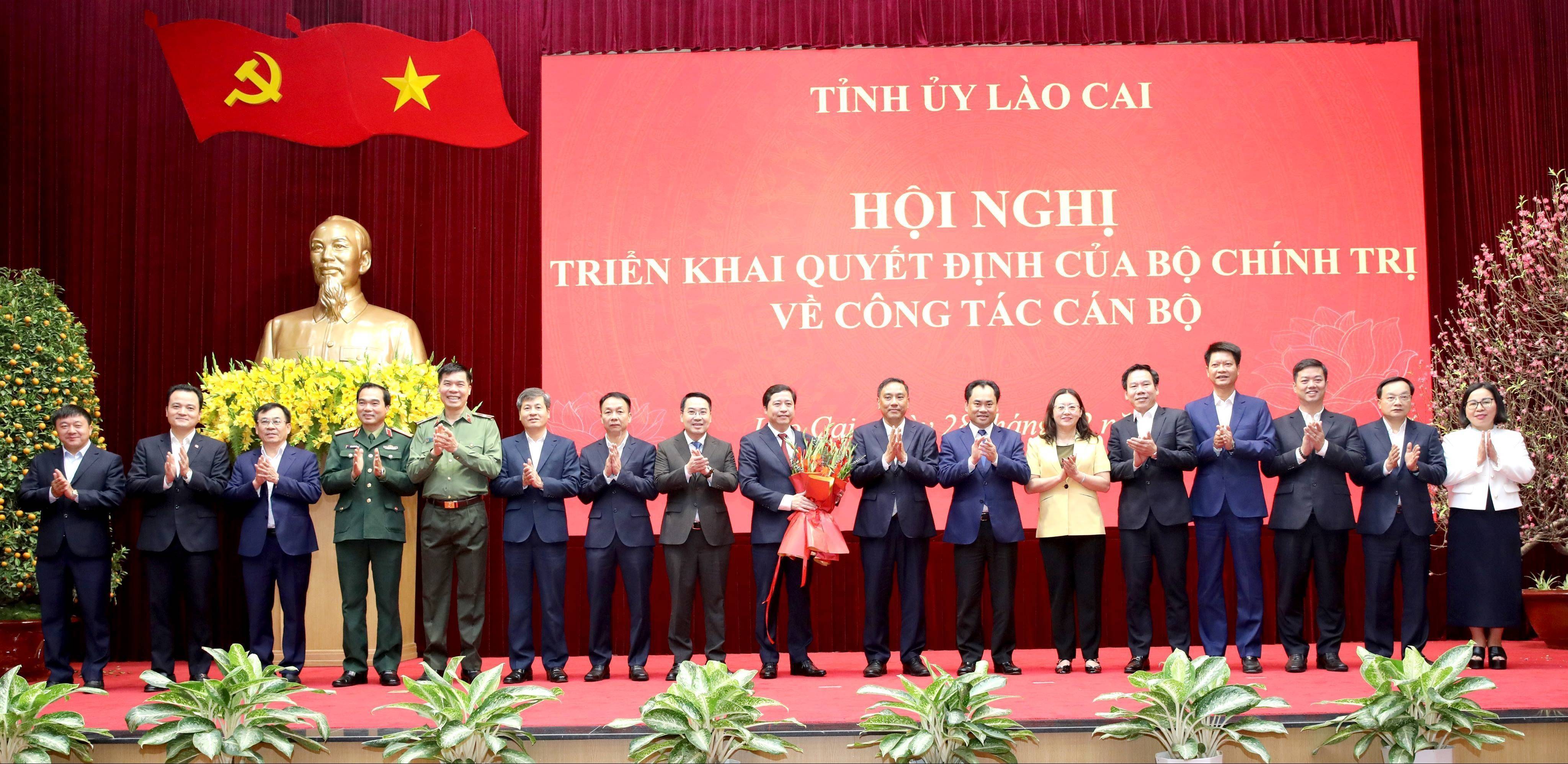 Lào Cai công bố Quyết định của Bộ Chính trị về nhân sự Bí thư Tỉnh ủy