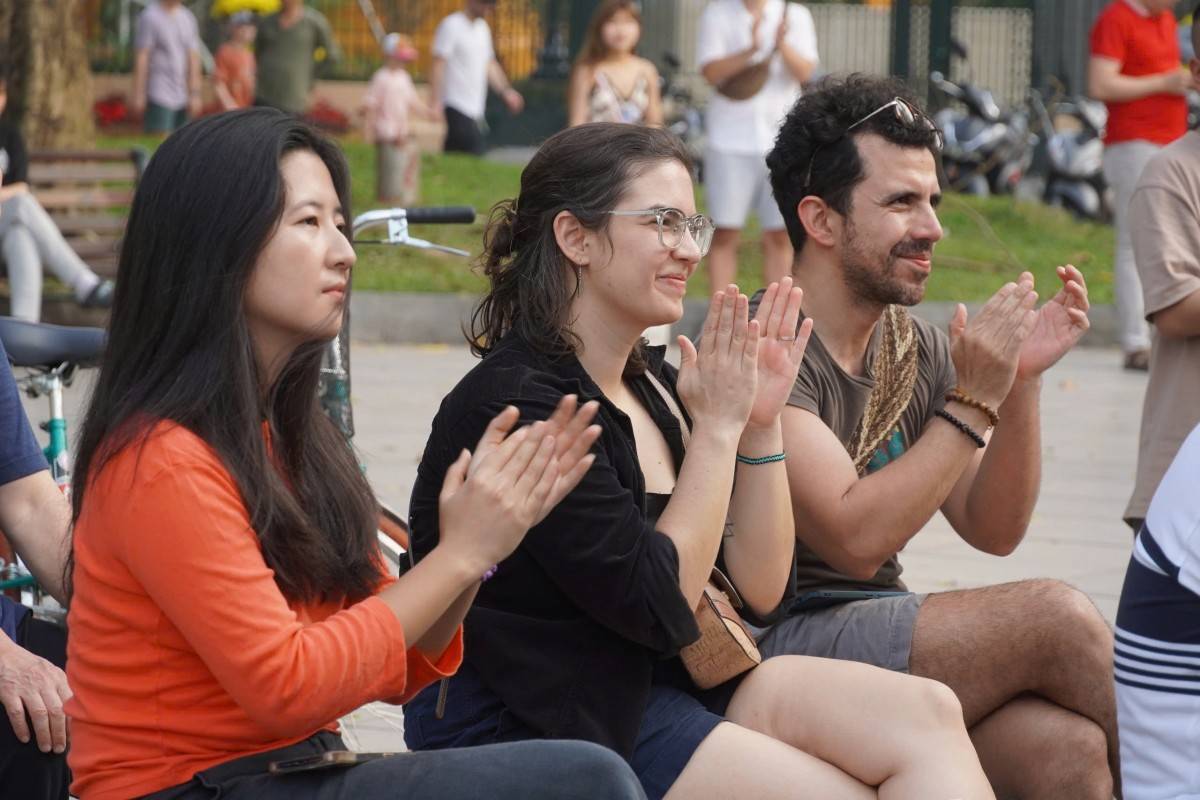 Lan tỏa giá trị văn hóa từ không gian biểu diễn cộng đồng tại hồ Gươm