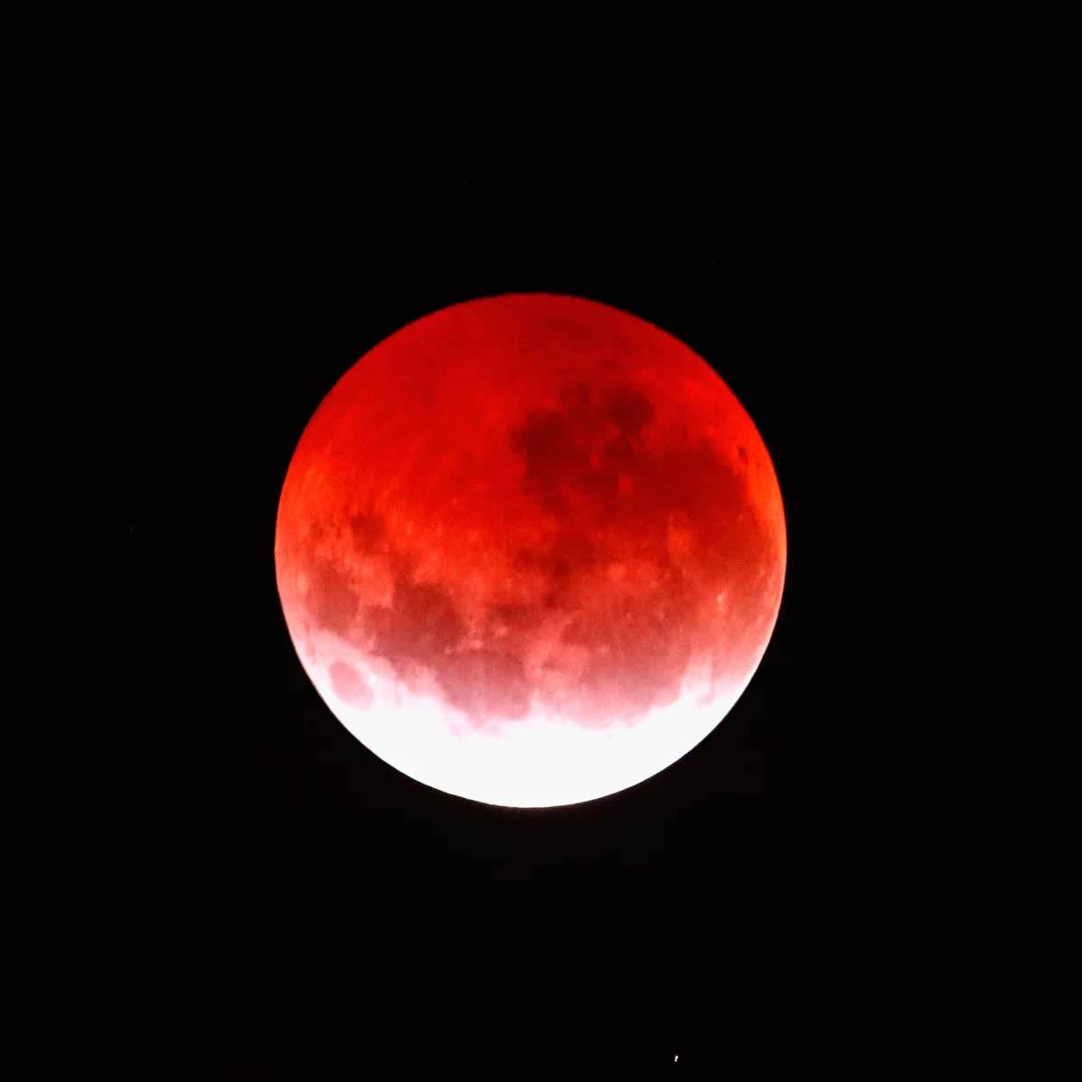 Tối 3/3, người Việt có thể quan sát “trăng máu” hiếm gặp kéo dài hơn 5 giờ