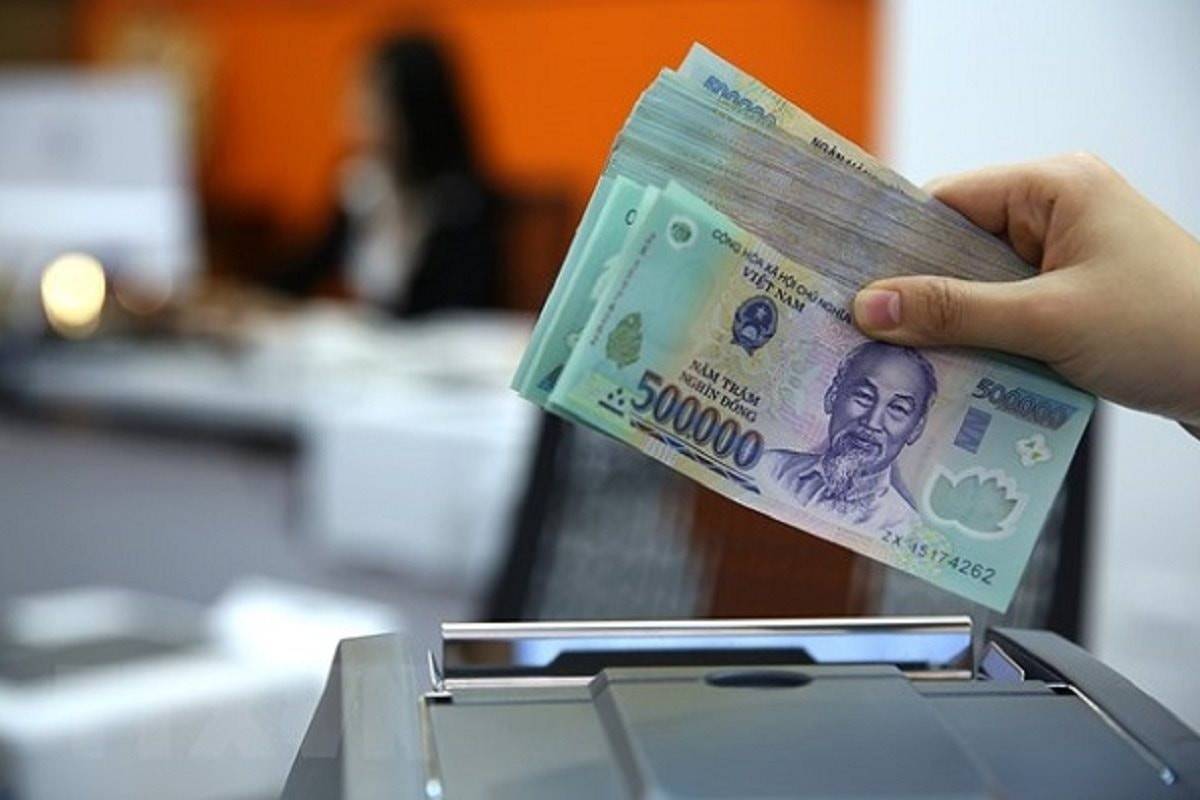 NHNN hút ròng gần 80.000 tỷ đồng, lãi suất liên ngân hàng giảm mạnh