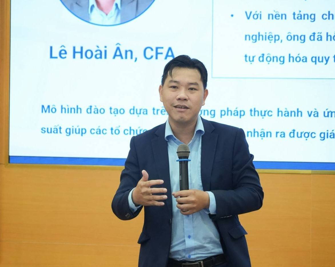 Chuyên gia Lê Hoài Ân: Cộng đồng doanh nghiệp nhỏ và vừa muốn bứt phá phải số hóa thanh toán