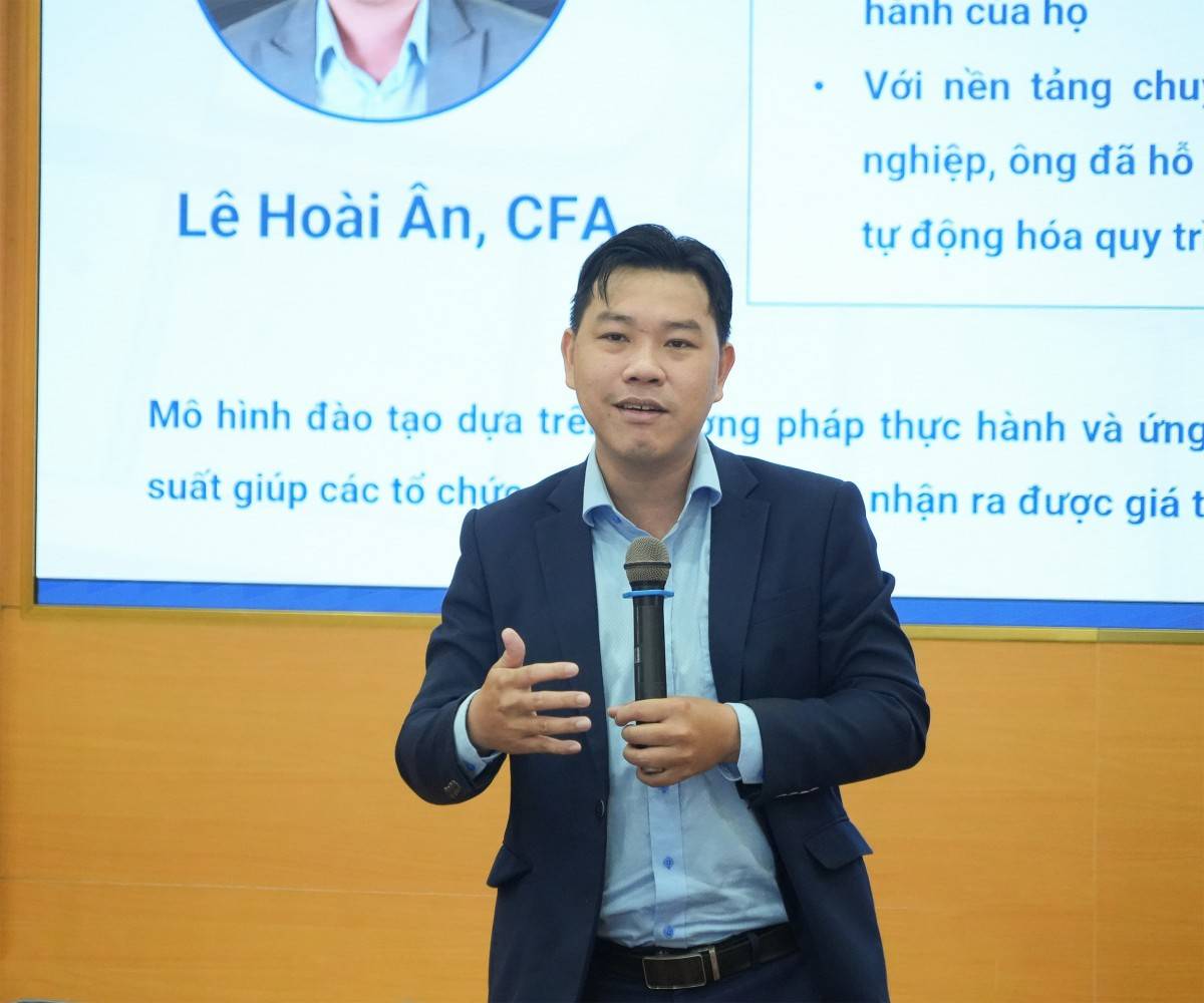 Chuyên gia Lê Hoài Ân: Cộng đồng doanh nghiệp nhỏ và vừa muốn bứt phá phải số hóa thanh toán