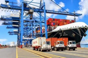 Doanh nghiệp Việt ứng phó rủi ro chuỗi cung ứng khi xung đột Trung Đông leo thang