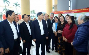 Ứng cử viên ĐBQH khóa XVI trình bày chương trình hành động trước cử tri Hà Tĩnh