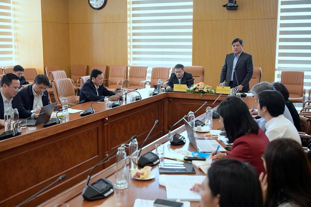 Tăng cường dự báo, siết an toàn thực phẩm để giữ vững đà xuất khẩu nông lâm thủy sản