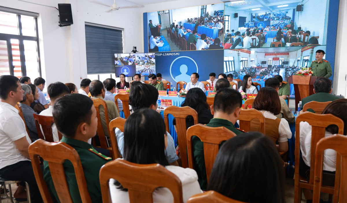 Quảng Trị: Cử tri các xã miền núi tiếp xúc ứng cử viên đại biểu Quốc hội khóa XVI