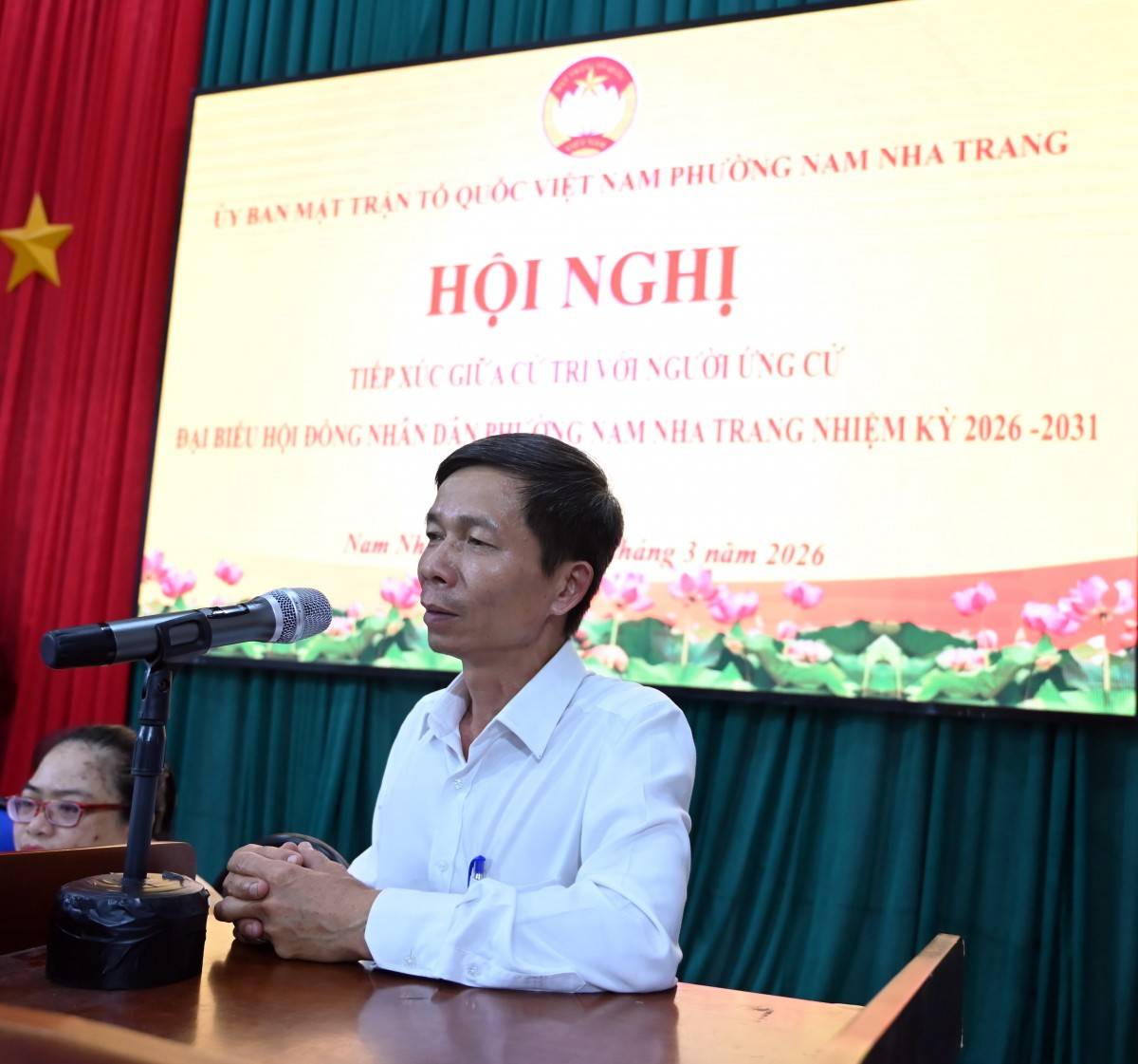 Khánh Hòa: Hội nghị tiếp xúc cử tri Phường Nam Nha Trang và xã Vạn Hưng với những người ứng cử đại biểu Quốc Hội, và HĐND các cấp