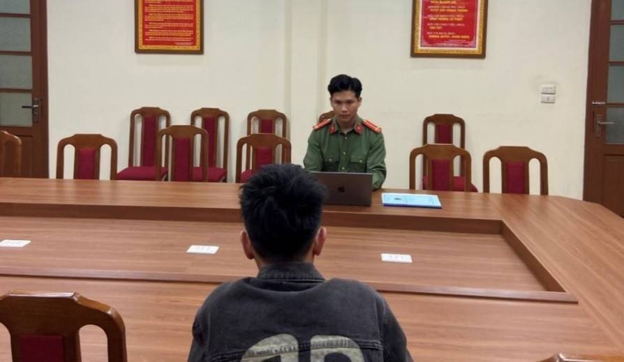 Thanh niên bị xử phạt 15 triệu đồng vì vận hành website bán hàng chưa thông báo