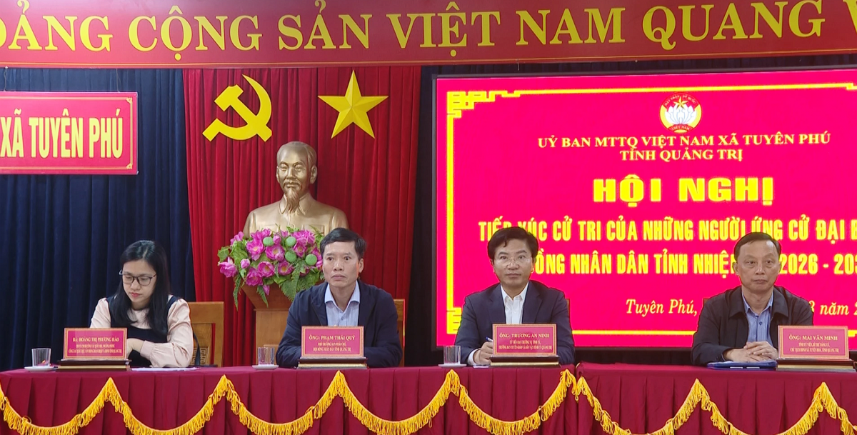 Quảng Trị: Các ứng cử viên ĐBQH và HĐND tỉnh tiếp xúc cử tri