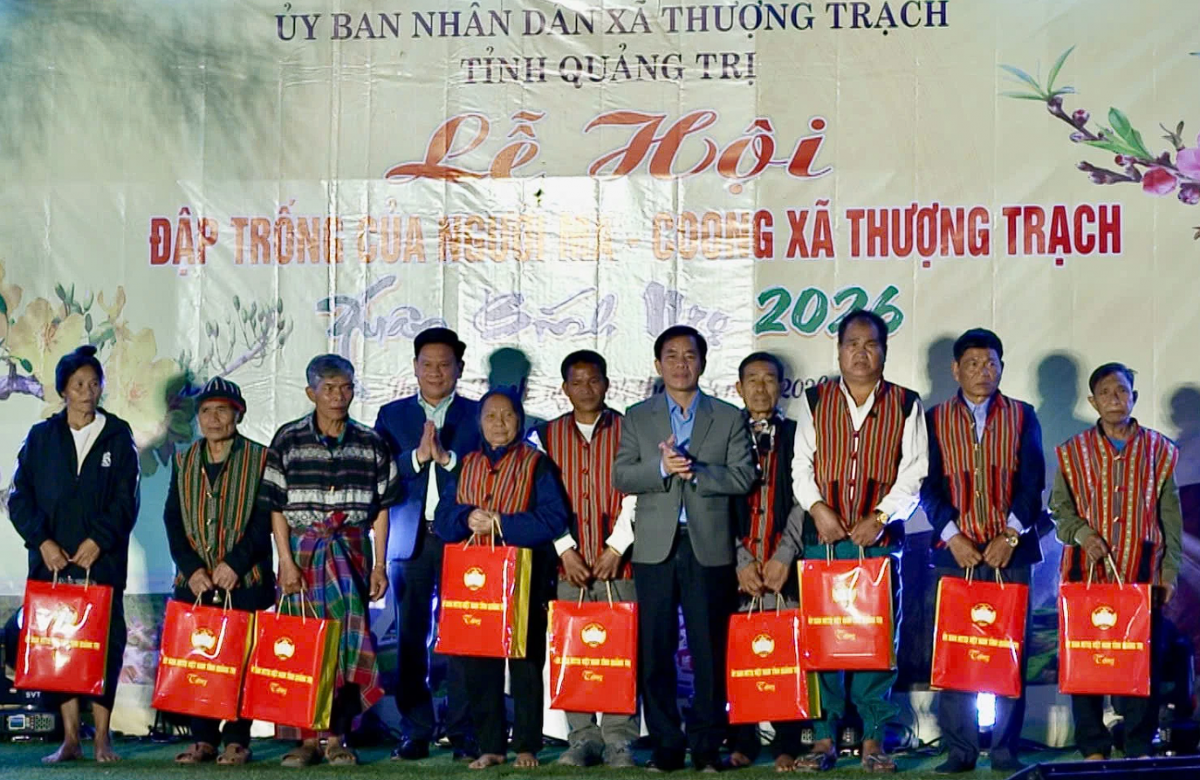 Quảng Trị: Rộn ràng lễ hội đập trống của người Ma Coong giữa đại ngàn Trường Sơn