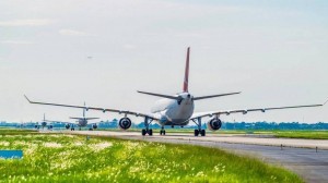 Sân bay Nội Bài nối lại chuyến bay Trung Đông, Emirates khởi động sau nhiều ngày gián đoạn