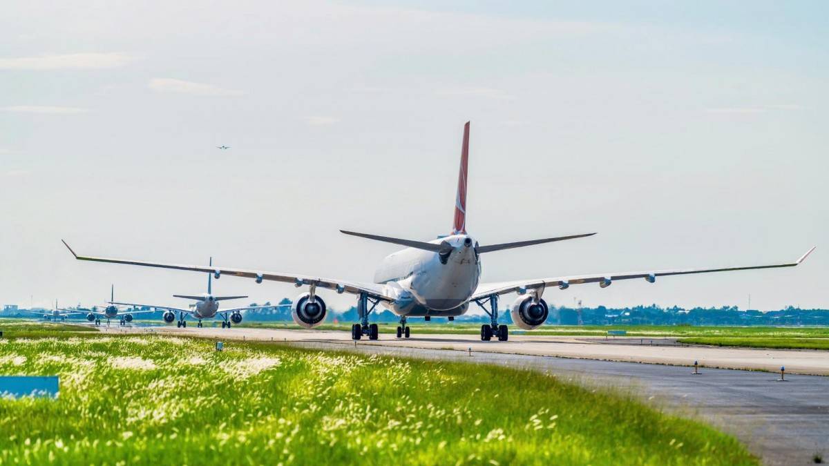 Sân bay Nội Bài nối lại chuyến bay Trung Đông, Emirates khởi động sau nhiều ngày gián đoạn