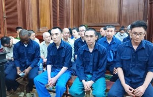 Lập hàng trăm công ty “ma” để rửa tiền, nhóm bị cáo hầu tòa tại TP. Hồ Chí Minh