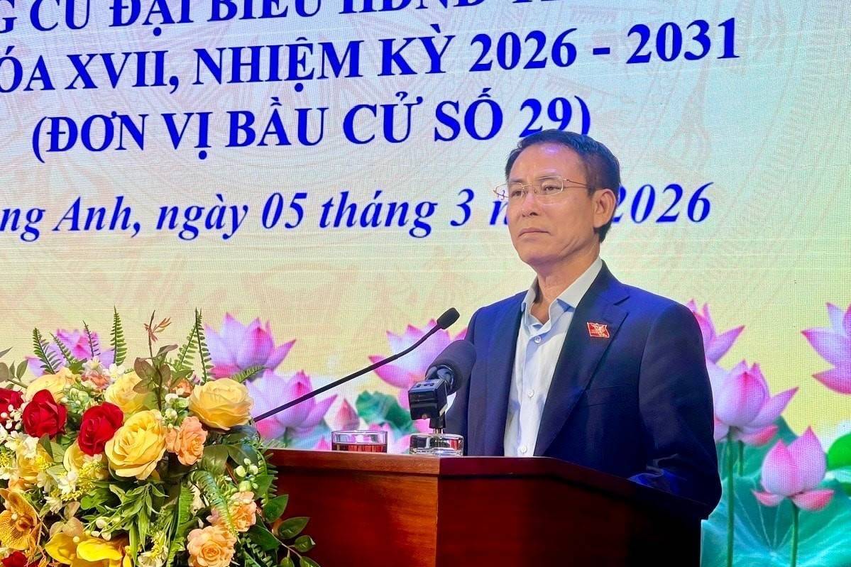 Ứng viên HĐND Hà Nội tiếp xúc cử tri tại Đông Anh, cam kết theo đuổi đến cùng kiến nghị của người dân