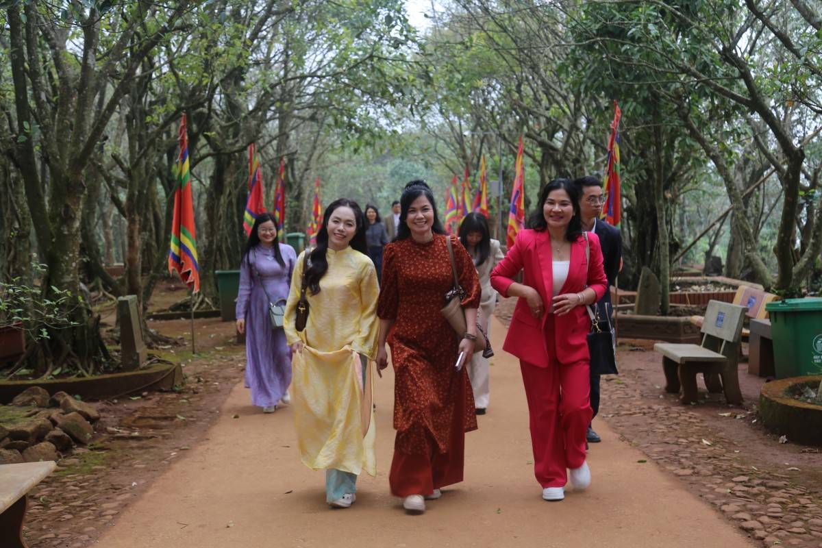 Từ hành trình dâng hương di tích đến đẩy mạnh kết nối của Hiệp hội Doanh nghiệp Thanh Hoá