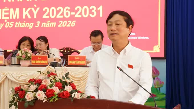 Tiếp xúc cử tri phường Lái Thiêu - TP. Hồ Chí Minh: Mọi quyết sách phải “bắt nguồn từ hơi thở cuộc sống”