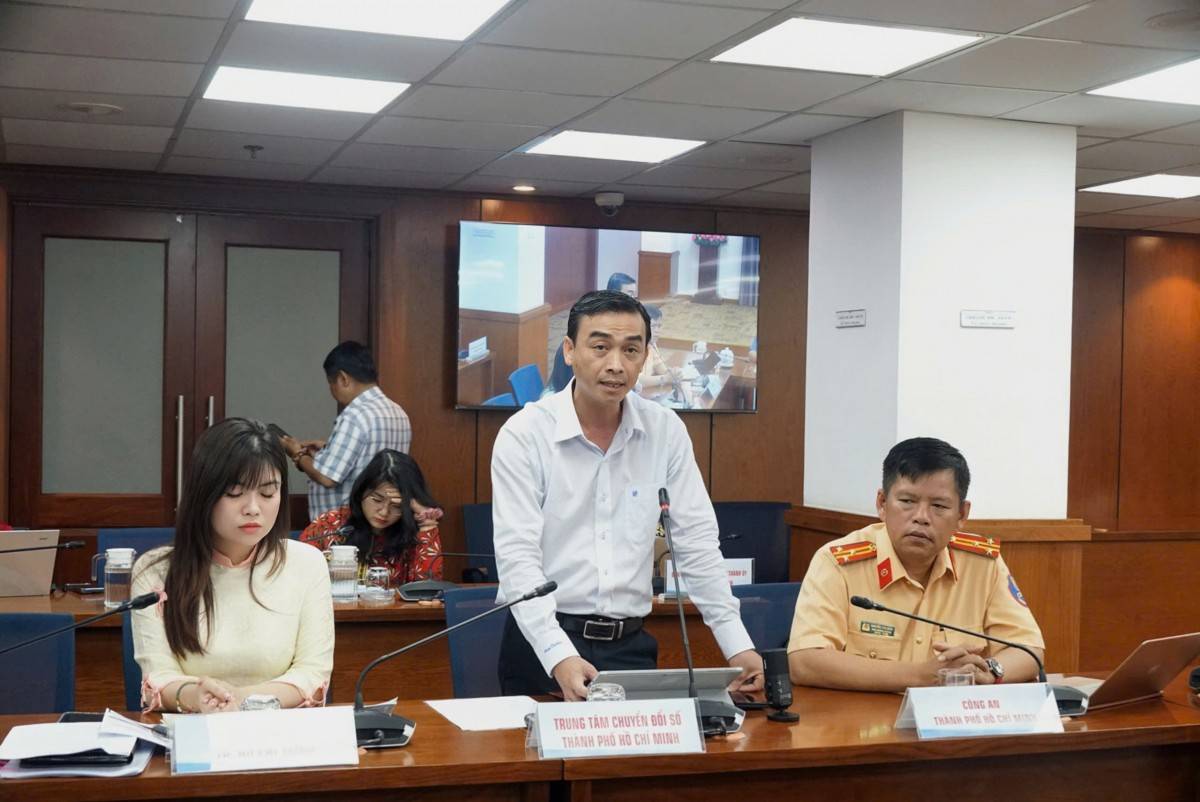  ông Nguyễn Trần Phú Thịnh, Phó Giám đốc Trung tâm Chuyển đổi số TP. Hồ Chí Minh