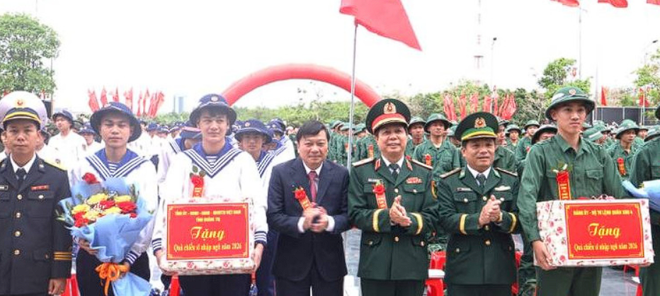 Quảng Trị: Hàng nghìn thanh niên hăng hái lên đường nhập ngũ năm 2026